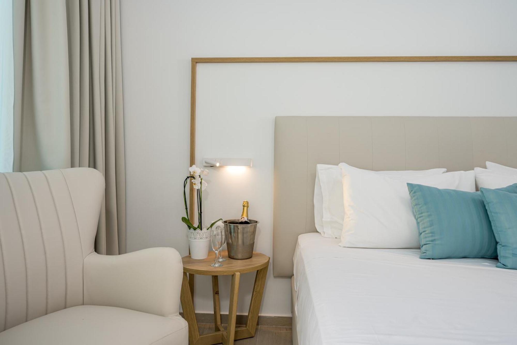 Mirage Bleu Hotel Τραγάκι Εξωτερικό φωτογραφία