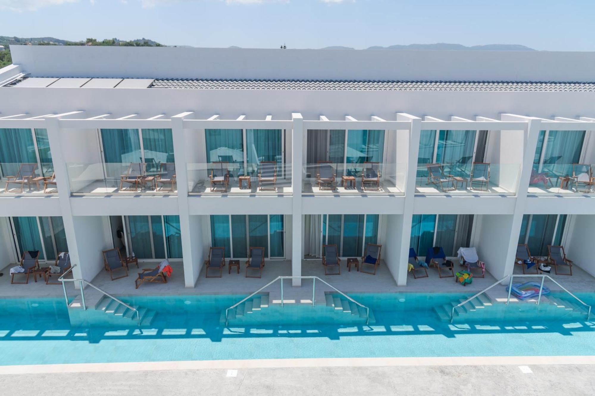 Mirage Bleu Hotel Τραγάκι Εξωτερικό φωτογραφία